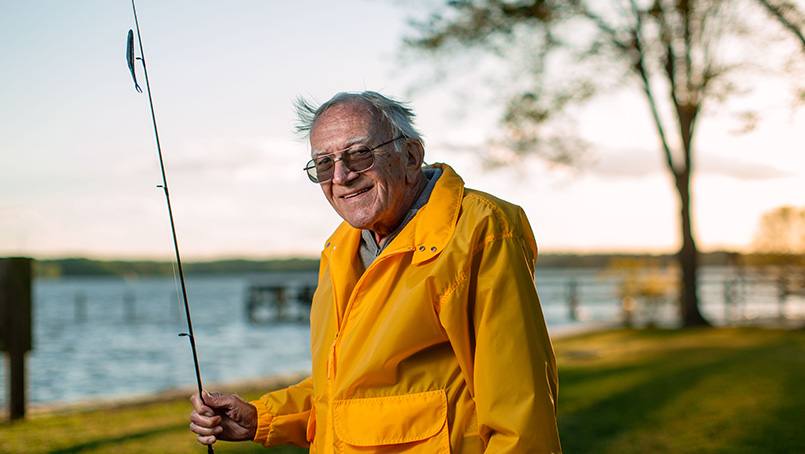 A leaky mitral valve in his heart was making life difficult for Bob Hamme. But minimally invasive surgery to place a mitral clip solved the problem and allowed Bob to get back to the activities he enjoys.