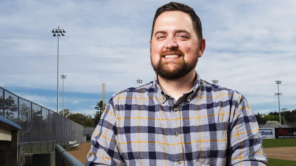 Steve Larson was stunned when he received a diagnosis of testicular cancer in his mid-30s. Prompt treatment cured his disease, and now he's urging other men to get checked if they have symptoms of this highly treatable form of cancer.